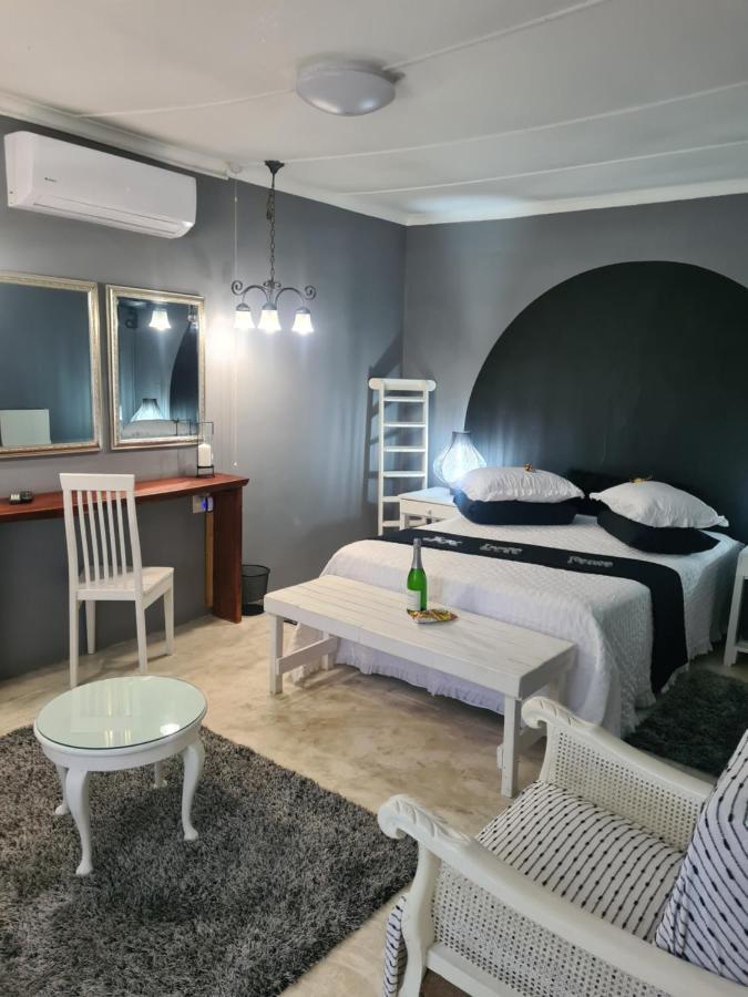 Prosper Stud Guest House Робертсон Экстерьер фото