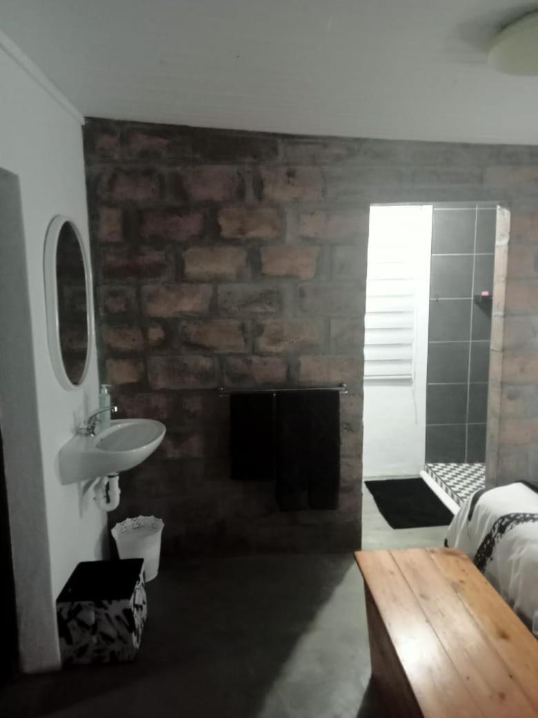 Prosper Stud Guest House Робертсон Экстерьер фото